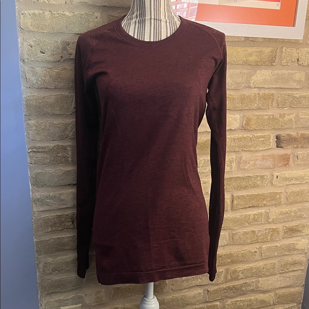 Lululemon swiftly run tech long sleeve maroon